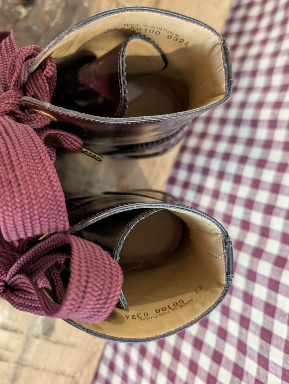 Women's The Office Of Angela Scott Burgundy Lace-Up Block Heel Boots, Size 37 - Picture 6 of 7